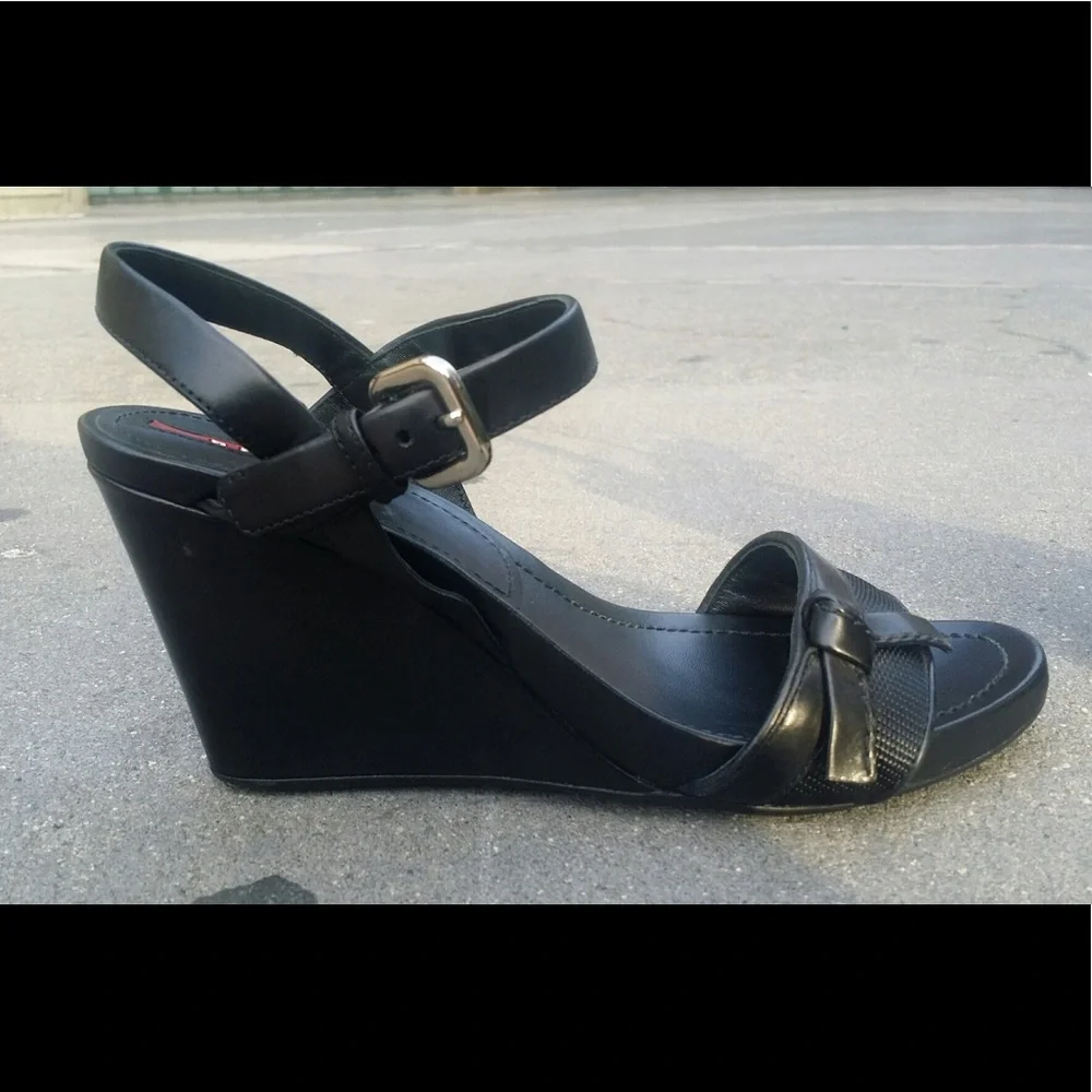 Prada sandals - Picture 1 of 6